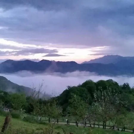 Neros De Segueencu شقة *